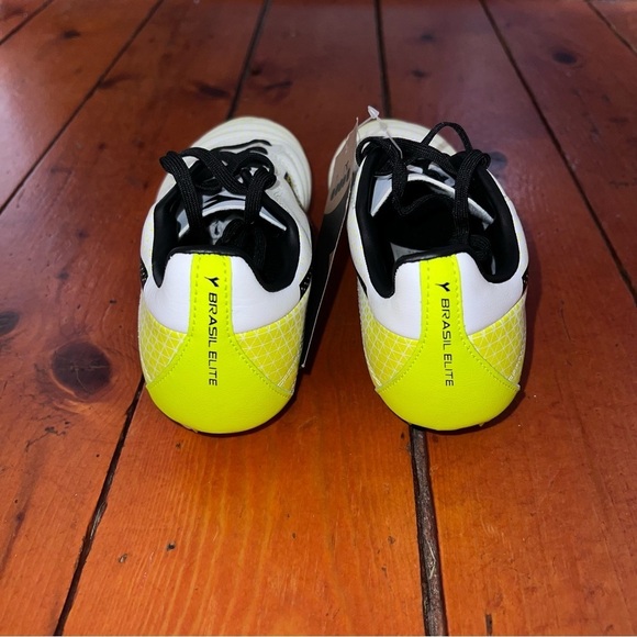 Diadora Brasil Elite Soccer Cleats Size 4.5 Leather White Yellow NEW